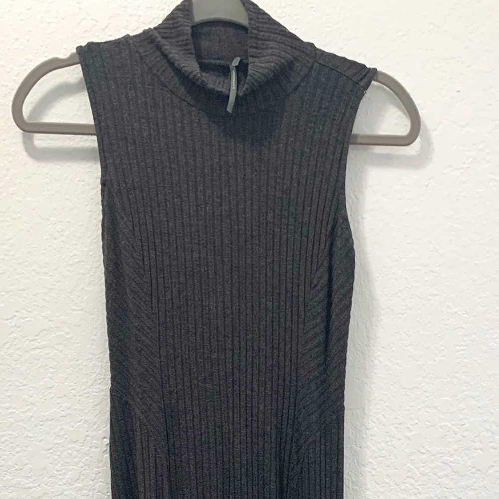 Anthropologie Grey XS dress, comfy, and stretchy, flattering casual